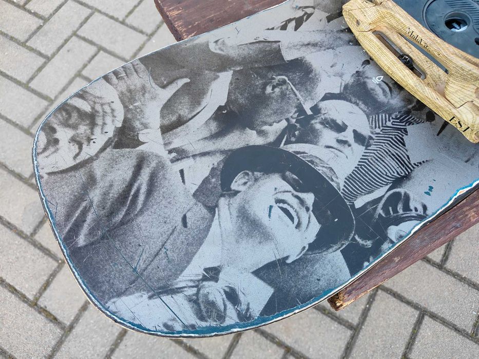 Deska snowboardowa 157 Burton Process Flying V Malavita Snowboard 157