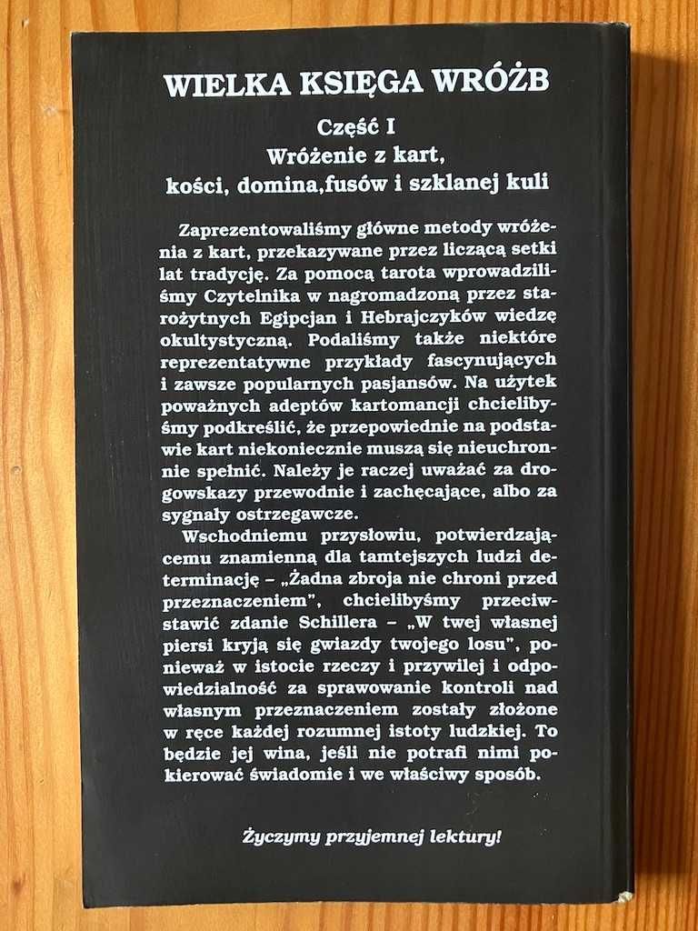Wielka Księga Wróżb 1 Wróżenie z kart, kości, fusów i szklanej kuli
