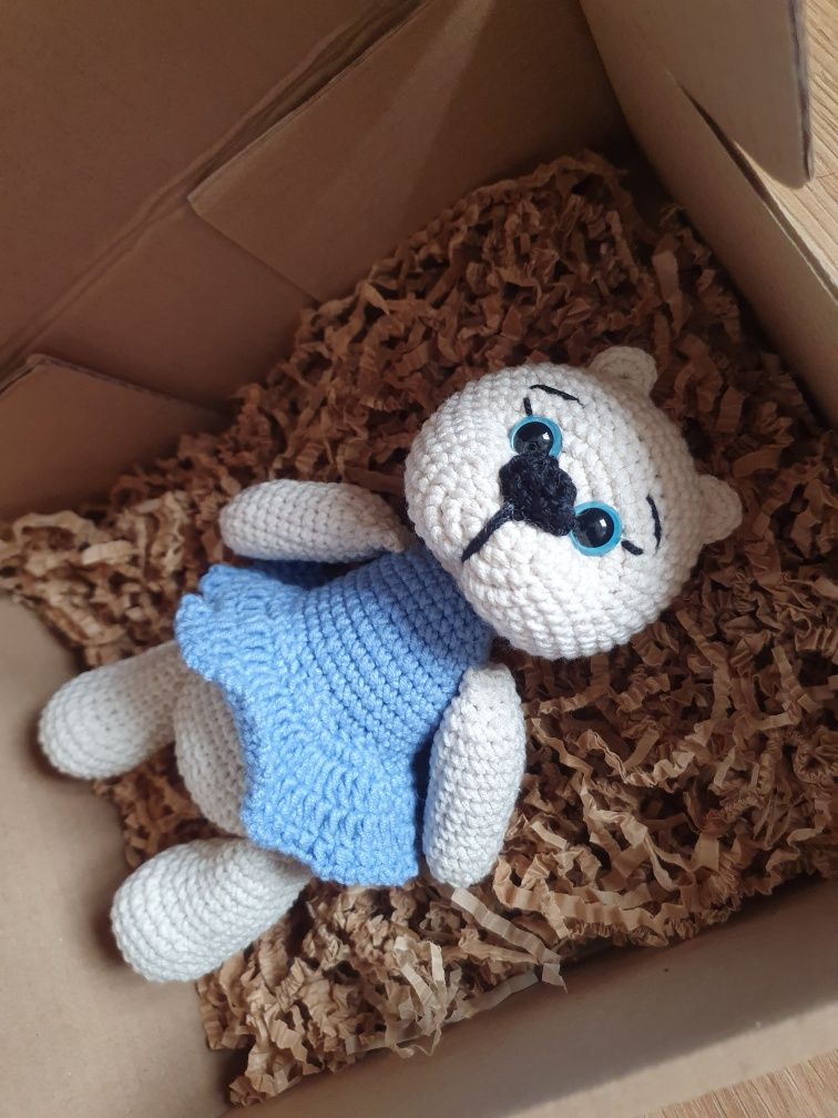Miś ręcznie robiony na szydełku handmade