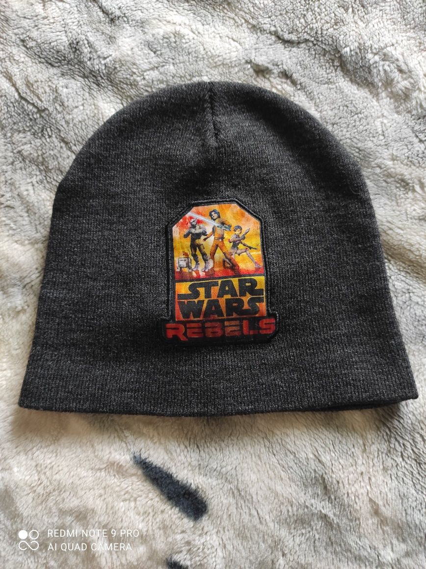 Star wars демисезонная шапка шарф 56-58 в отличном состоянии
