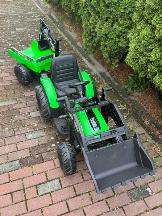 Traktorek na akumulator dla dzieci SX2068. Skompletowany