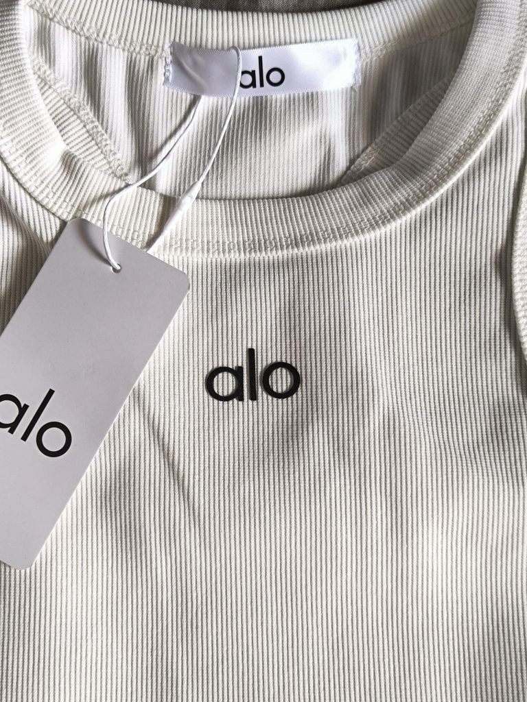 Alo yoga top desportivo size S