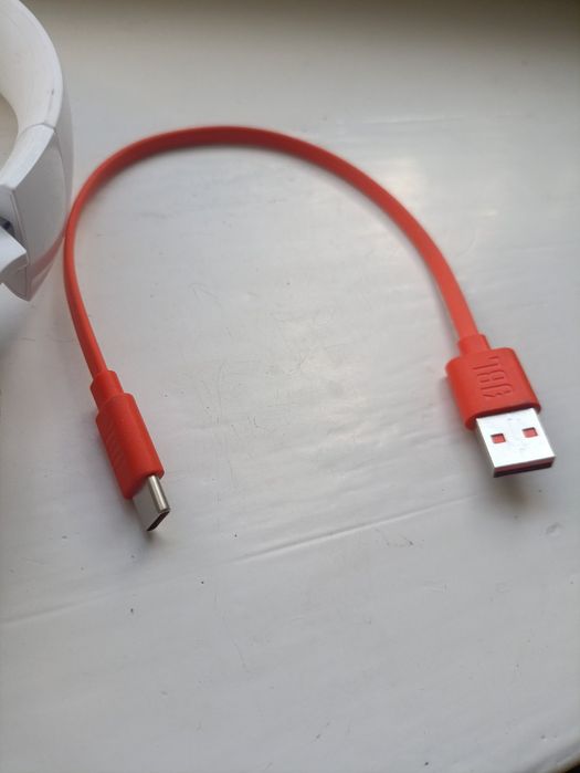Наушники JBL TUNE 520bt