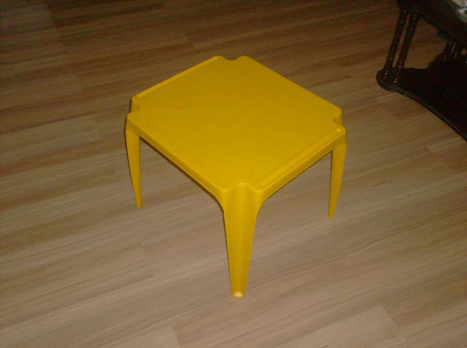 Mesa de criança  .