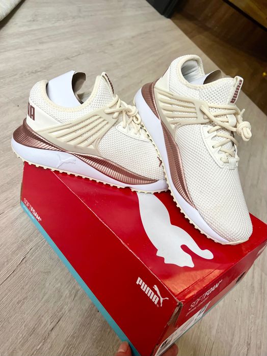 Puma кросівки жіночі нові оригінал стильні бежеві світлі 39 розмір
