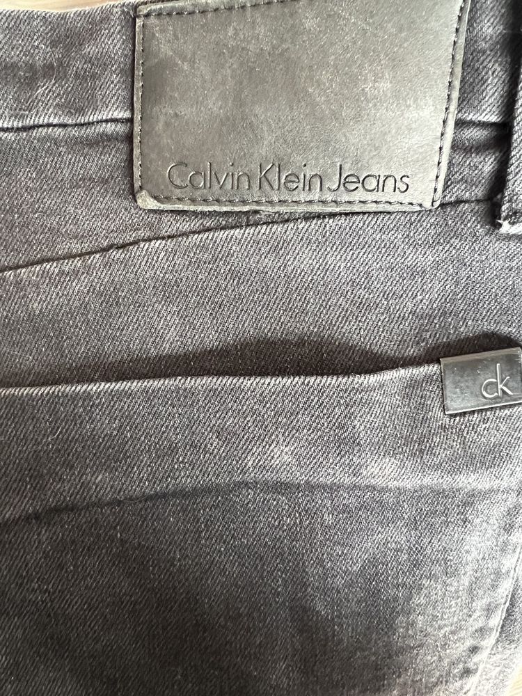 Jeansy Calvin Klein W31 L32