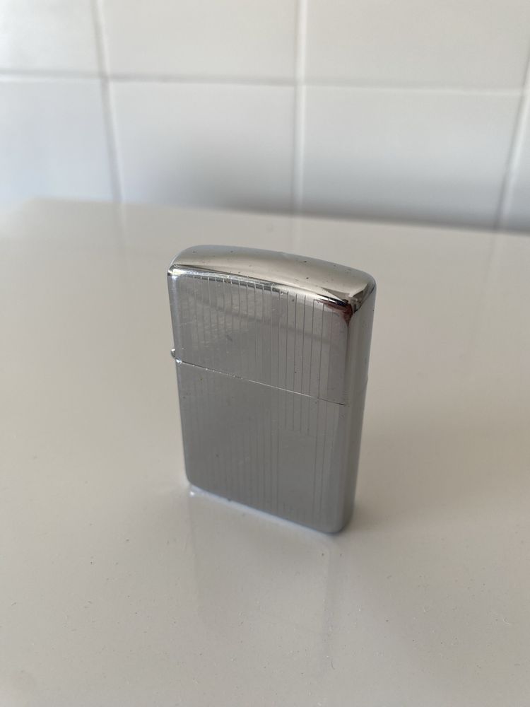 Isqueiro Zippo Prateado