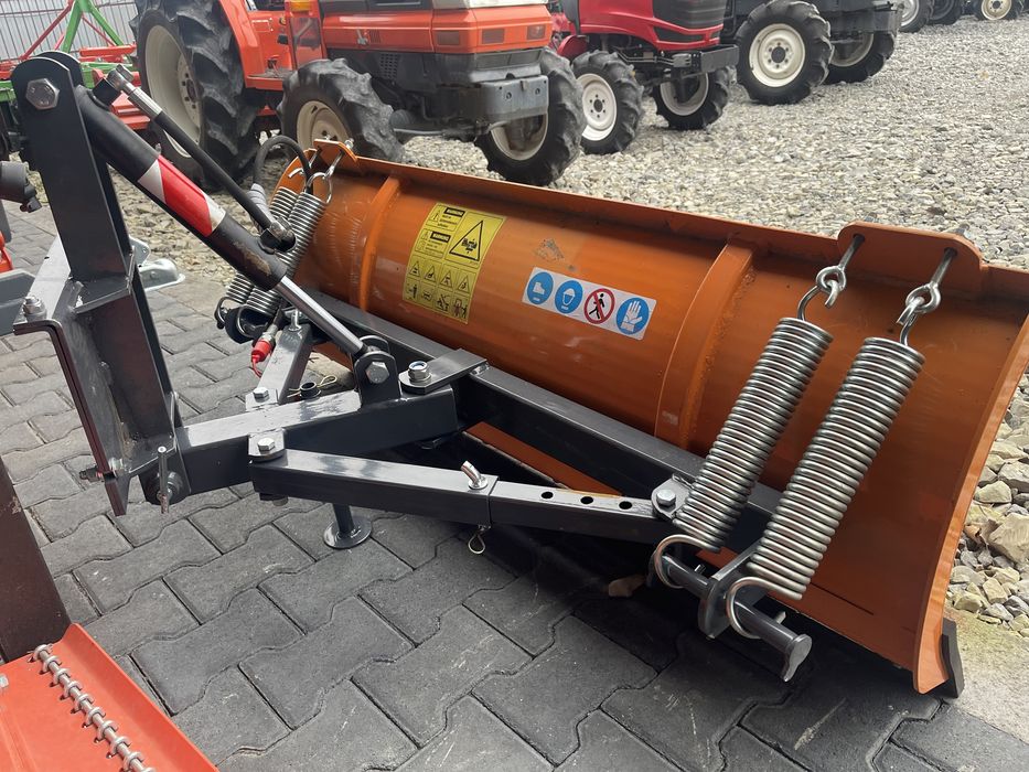 Снігоприбиральний відвал ,лопата гідравлічний