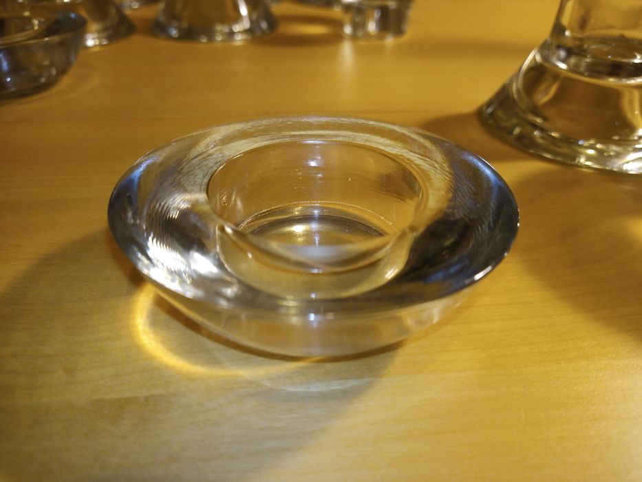 Świeczniki szklane 16 szt