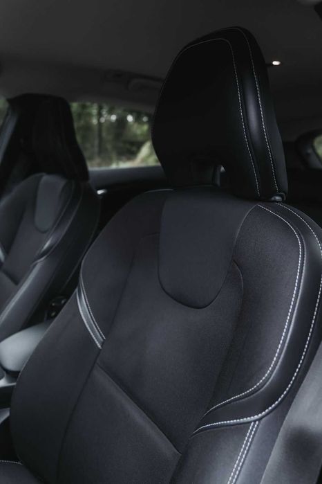 Volvo V40 - Conforto, Segurança e Estilo