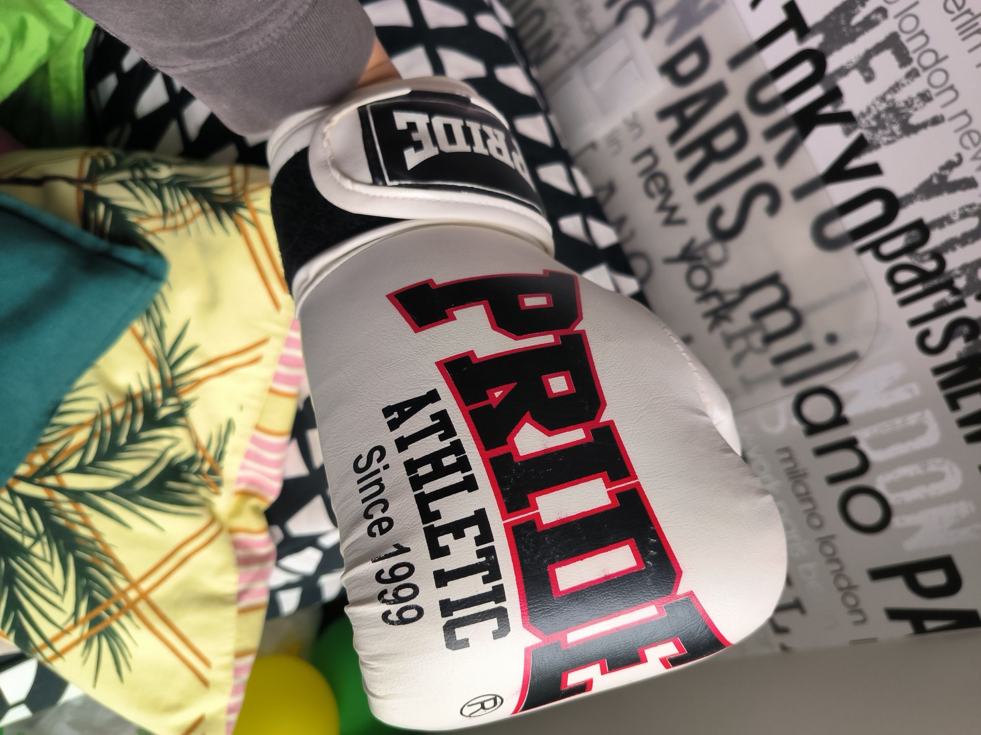 Luvas de Muay Thai Feminina Pride + 2 bandagens Decathlon