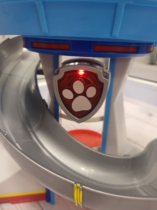 База Щенячий патруль (оригінал)