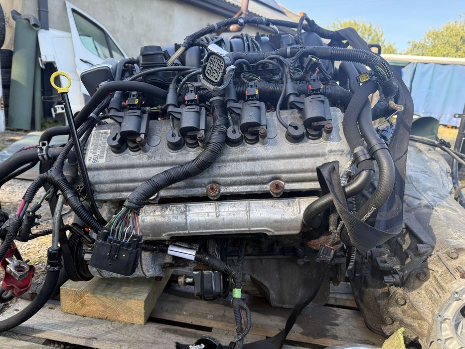 Silnik kompletny 5.7 HEMI Jeep Grand Cherokee WK