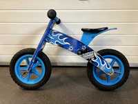 Niebieski rowerek dla chłopca