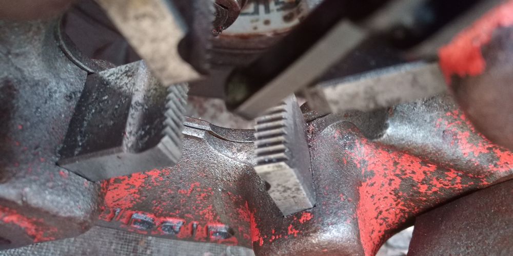 RIDGID 300A Gwintownica elektryczna do rur