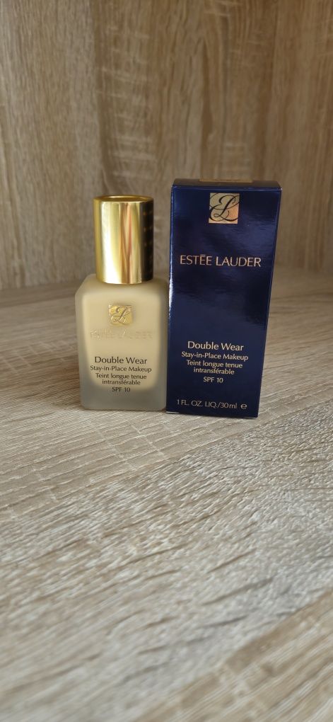 Estée Lauder Double Wear 2W2 Rattan