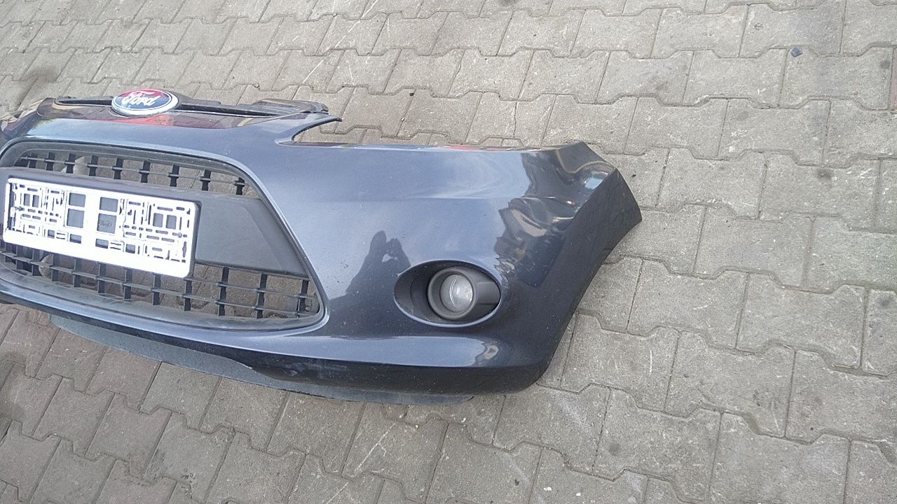 ) Ford Fiesta MK7 zderzak przedni kompletny