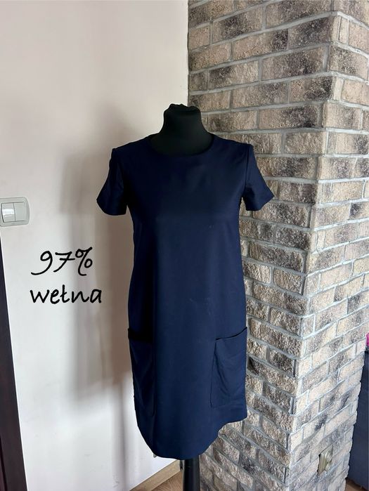 Granatowa wełniana sukienka rozmiar XS/34 wełna