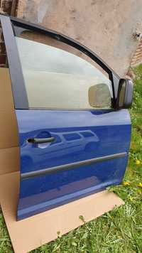 Volkswagen Caddy 3 prawe drzwi