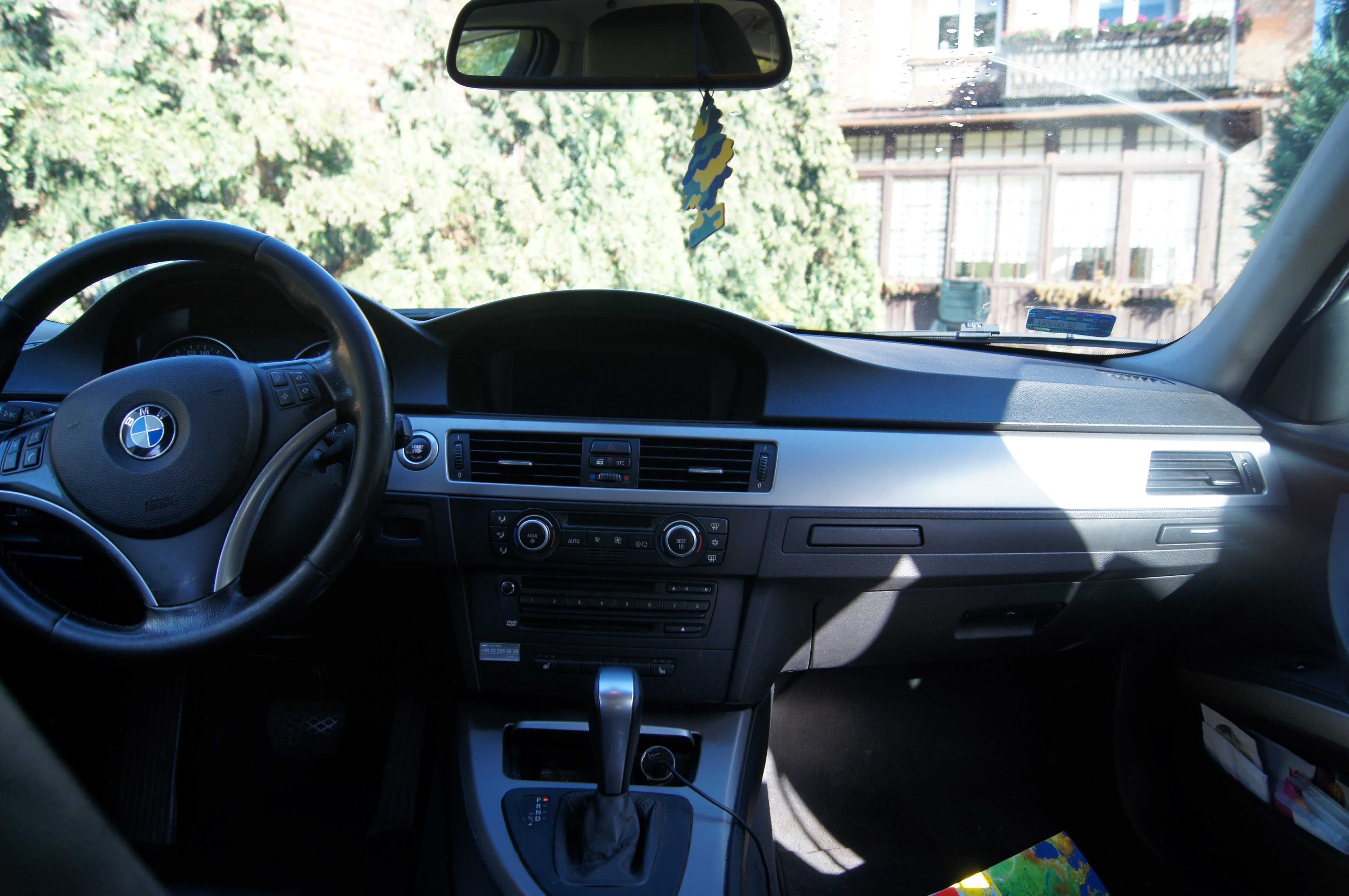BMW E91 Xi 3.0 Duża navi Skóry Niski przebieg 233tys km