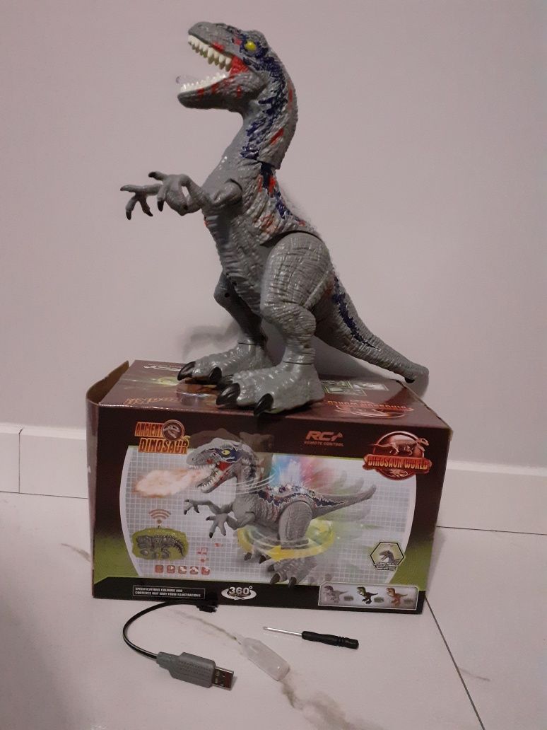 Elektroniczny dinozaur T-Rex -  LED Blue Jurassic World