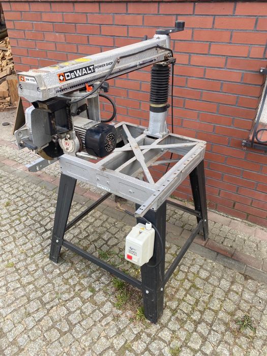 Piła radialna Tarczowa Dewalt Dw1753