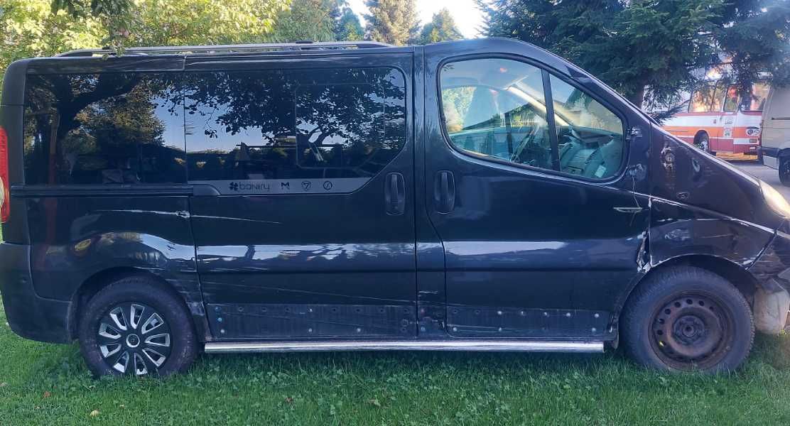 Opel Vivaro 2.0 CDTI 2008 r. 9 osobowy