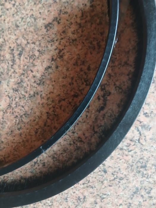 .Щітки . Мішки..