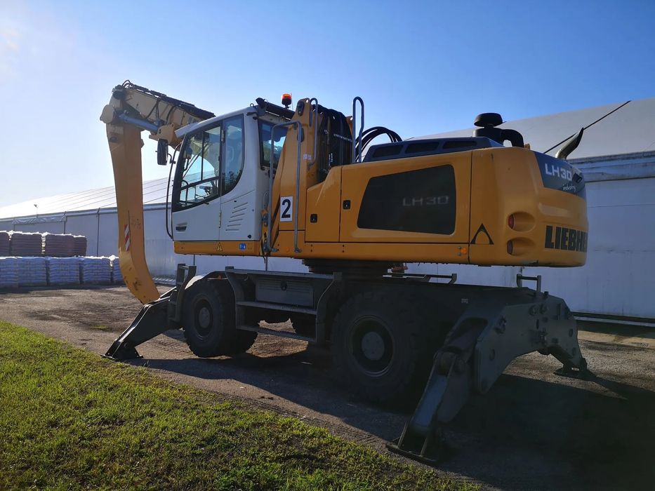 Liebherr Lh 30  Koparka przeładunkowa liebherr fuchs