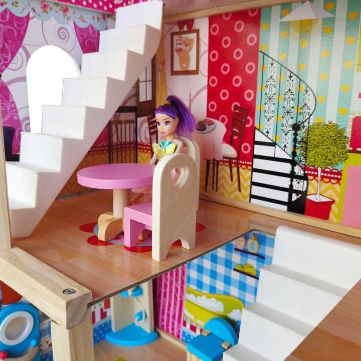 Кукольный домик EMI+ LED,4 куклы,ляльковий будиночок з Led освітленням