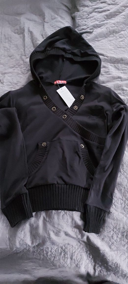 Bluza czarna krótka nowa