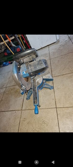 vendo máquina circular semi nova
