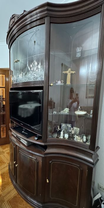 Cristaleira para TV