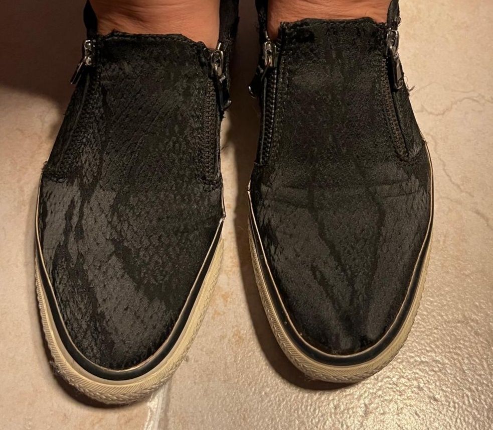 Sneackers pretos