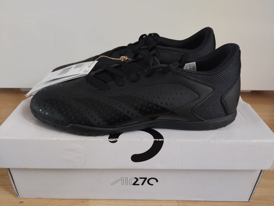 Buty piłkarskie halowe 40 Adidas Predator Accuracy.4 IN halówki