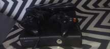 Xbox 360 slim 500gb Kinect pad