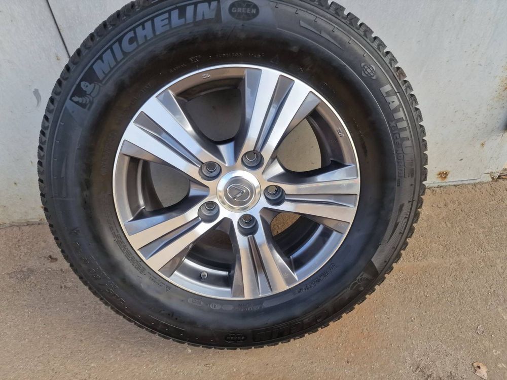 Диски з шинами Michelin Latitude X-Ice North LXIN2+ 285/60 R18 116H