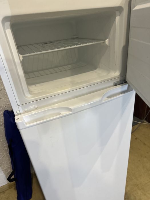 Продам холодильник Delfa DTFM-140