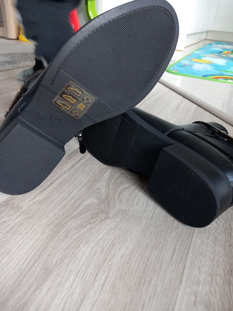 Botki damskie ocieplane Potocki roz.38