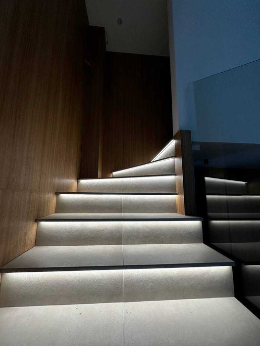 Продаж комерційного приміщення з дизайнерським ремонтом ЖК “Зарічний”!