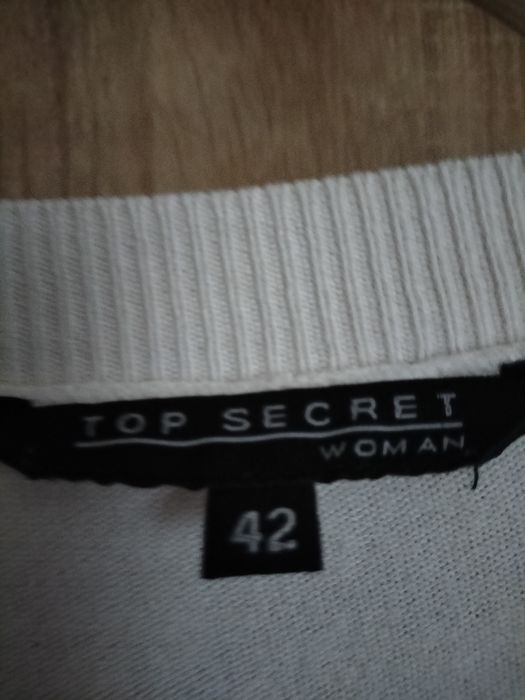 Super  biały sweterek damski 42 Top Secret