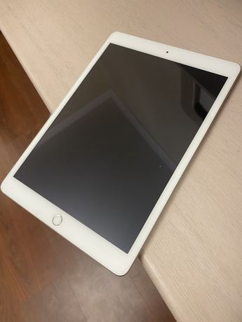 Продаю Планшет iPad 10.2 [7 GEN] 128GB 4G Wi-Fi + Cellular Silver 2020