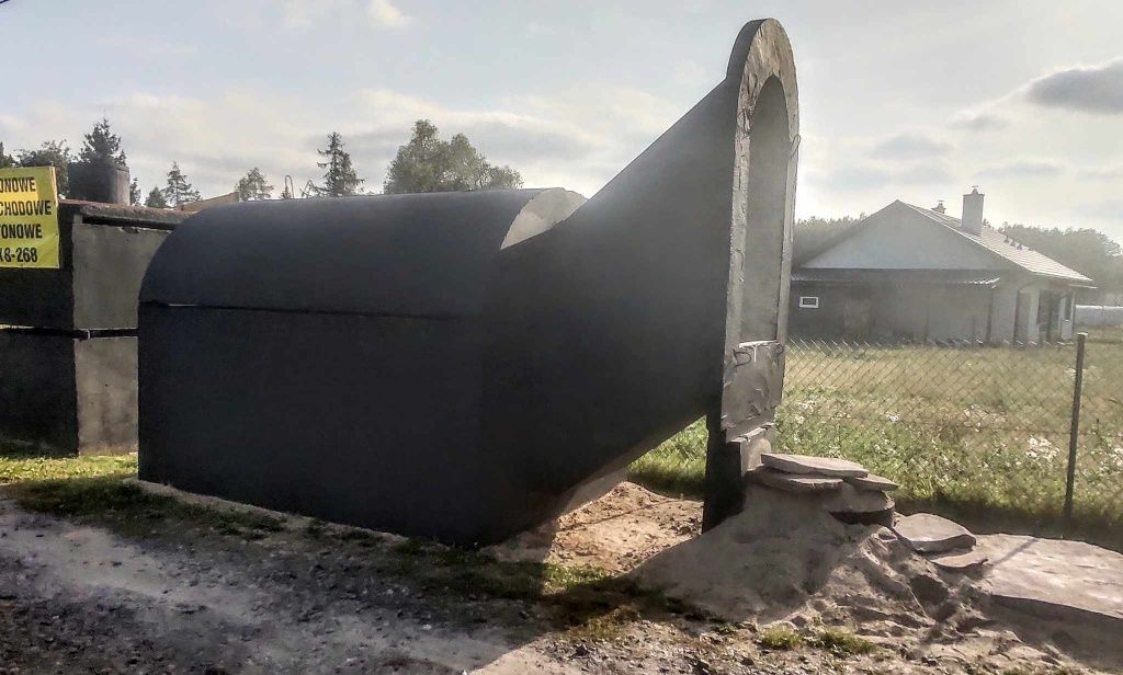 Piwnica betonowa piwniczka ogrodowa ziemianka