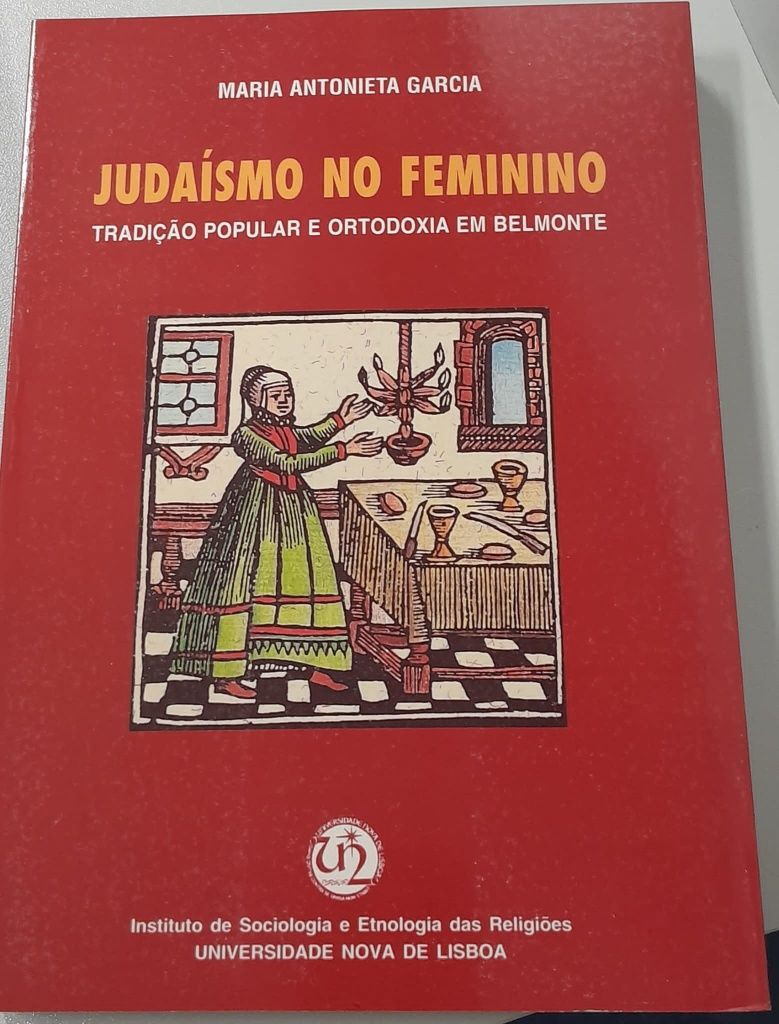 Livros variados novos