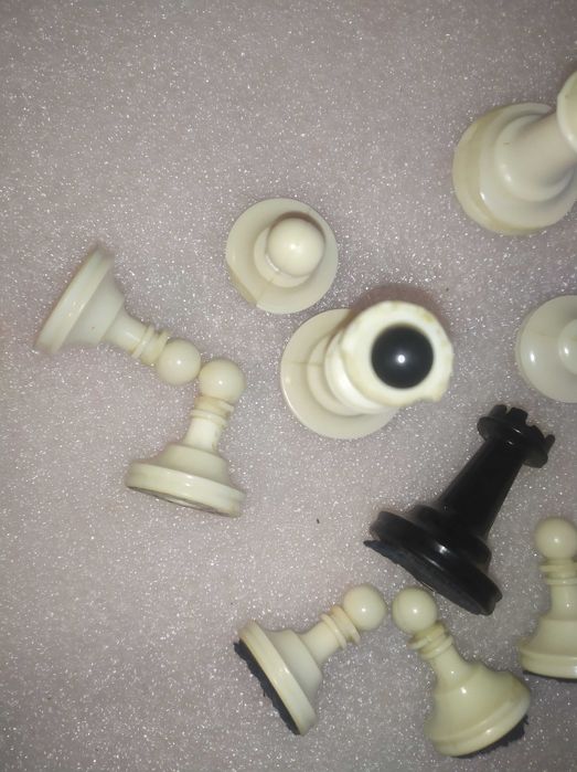 Шахматы Размер 40*40 см.