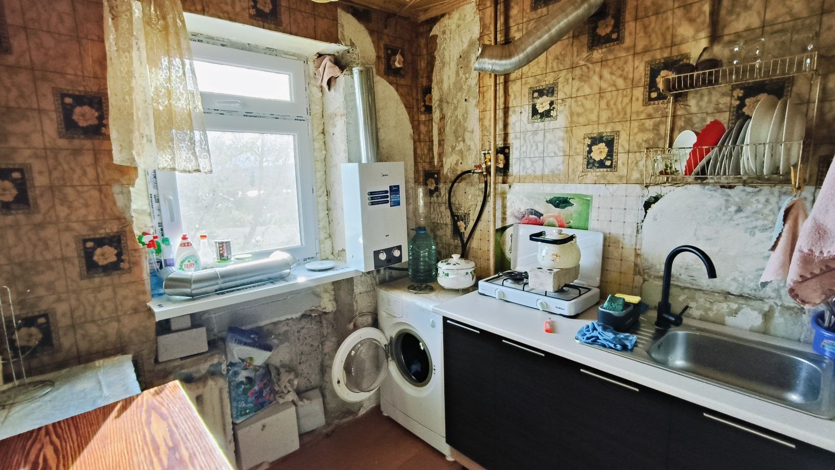 Продаж квартири "Малосімейки" на Зарічному.