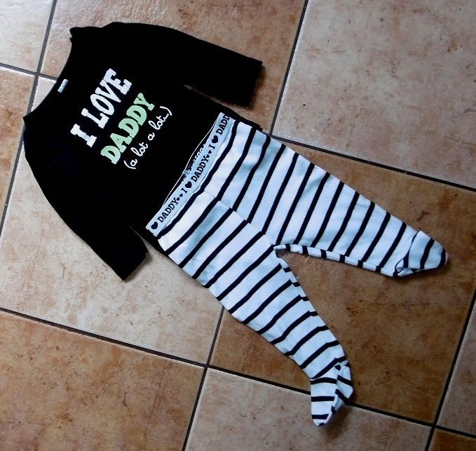 TEX BABY__Czarno biała piżamka i H&M__Biała koszulka__6-9M na 68/74 cm
