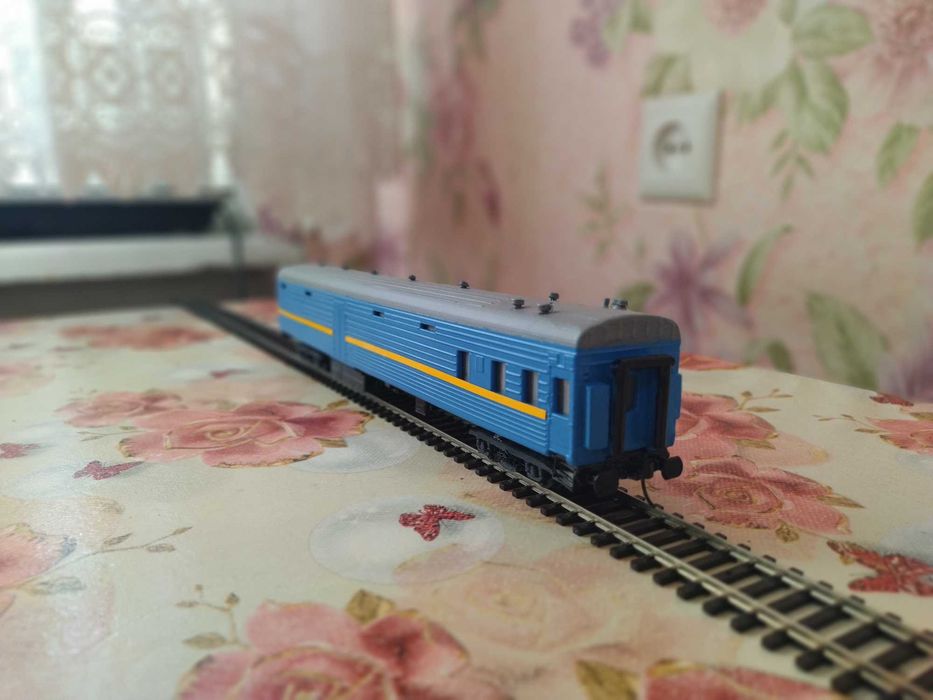 Багажний вагон маштаб 1.87 (H 0 ) ходова модель