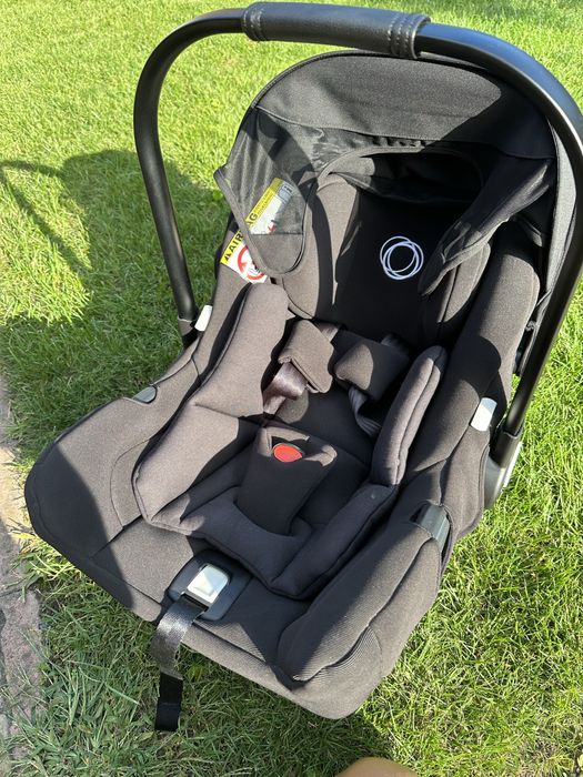 Автолюлька-переноска bugaboo turtle з адопторами