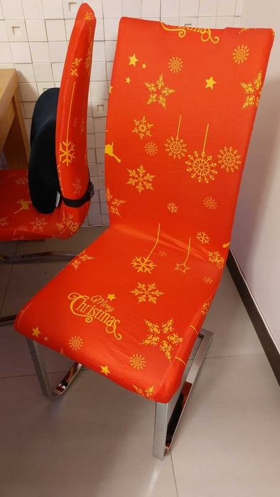 Pokrowce na krzesła świąteczne czerwone wzór 4 sztuki